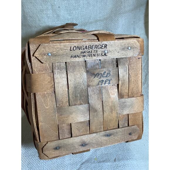 1988 LONGABERGER Christmas Collection red Poinsettia basket initials M E B - Picture 8 of 9